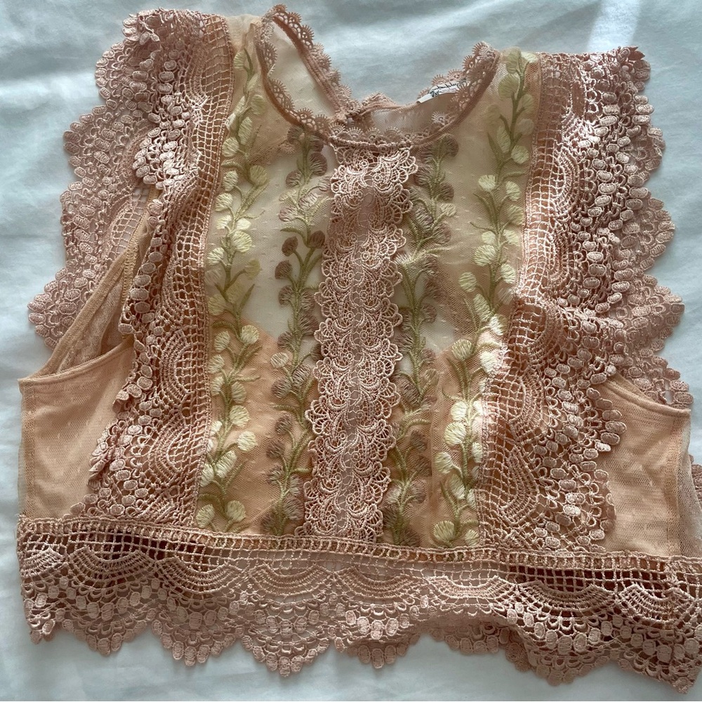 Crop top